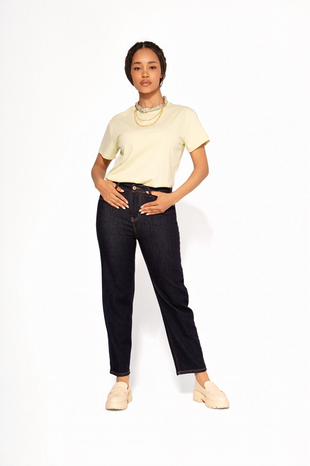 Дънки Mom Fit
