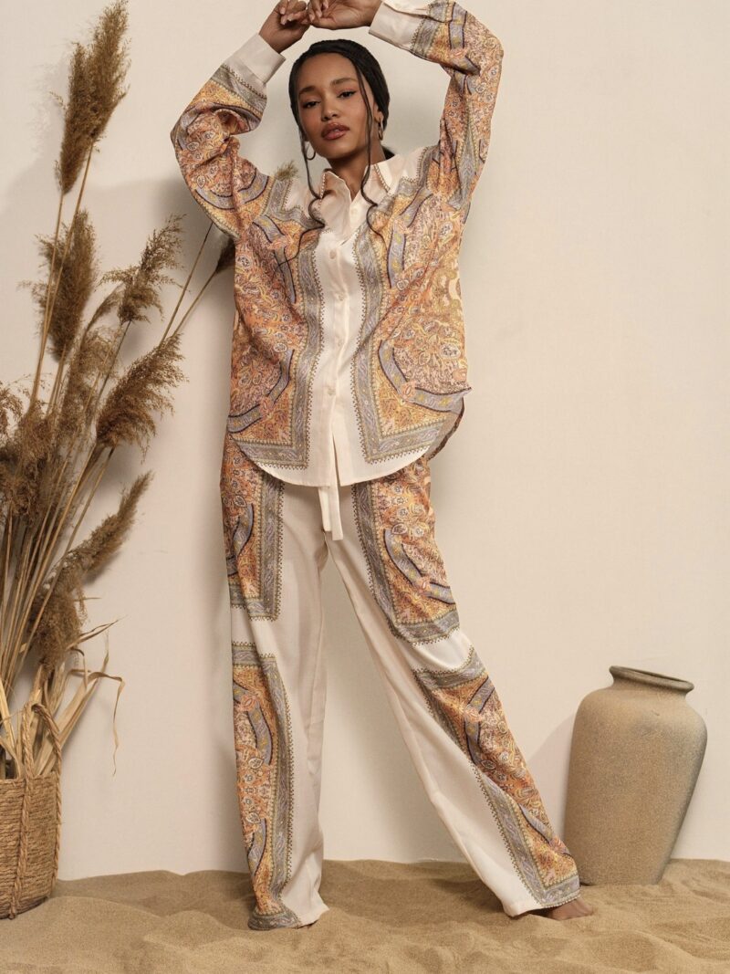 Костюм ,,Arabesque’’